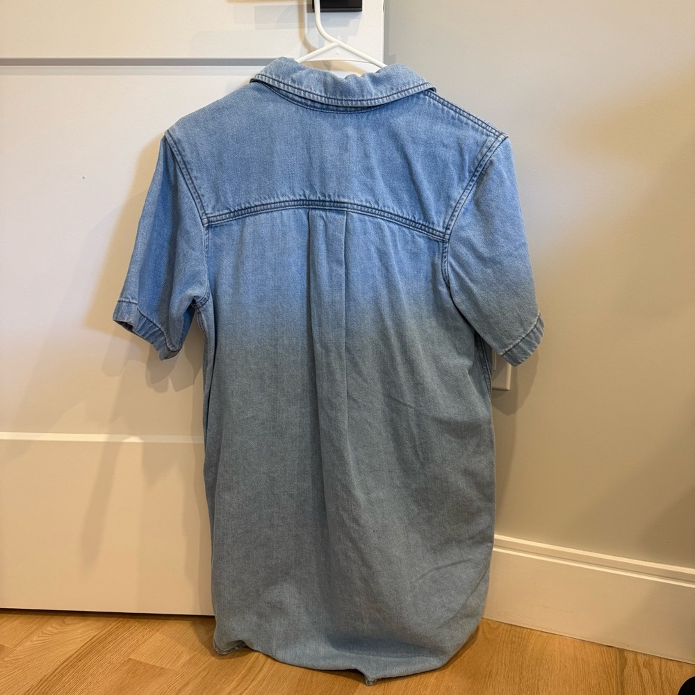 Universal Thread Denim Blue Button-Down Shirt Dre… - image 4